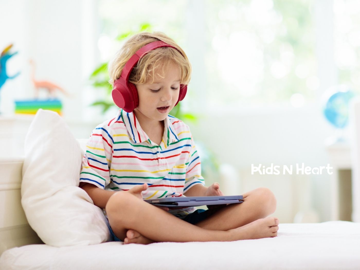 Noise-canceling headphones for autistic individuals